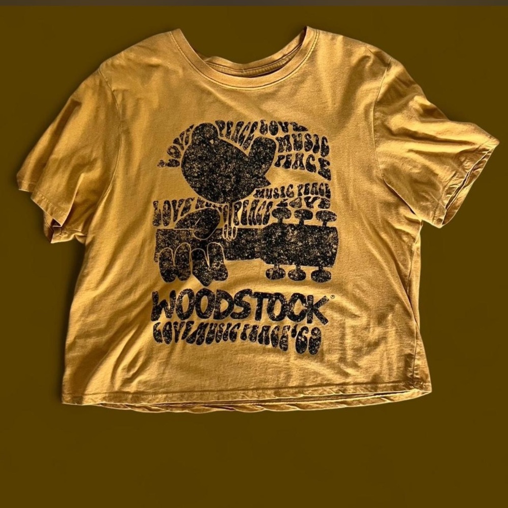 Woodstock Graphic Crop Tee - Yellow